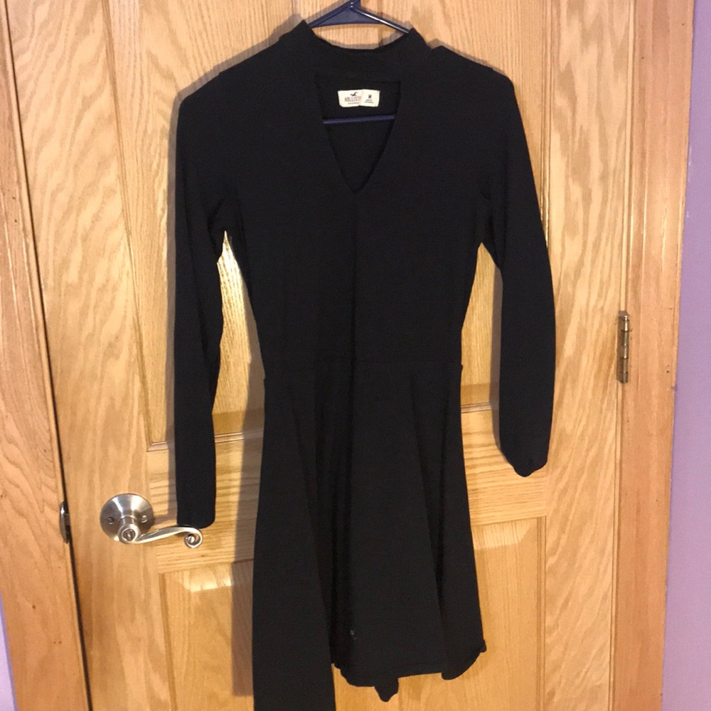 Black long sleeve dress!!